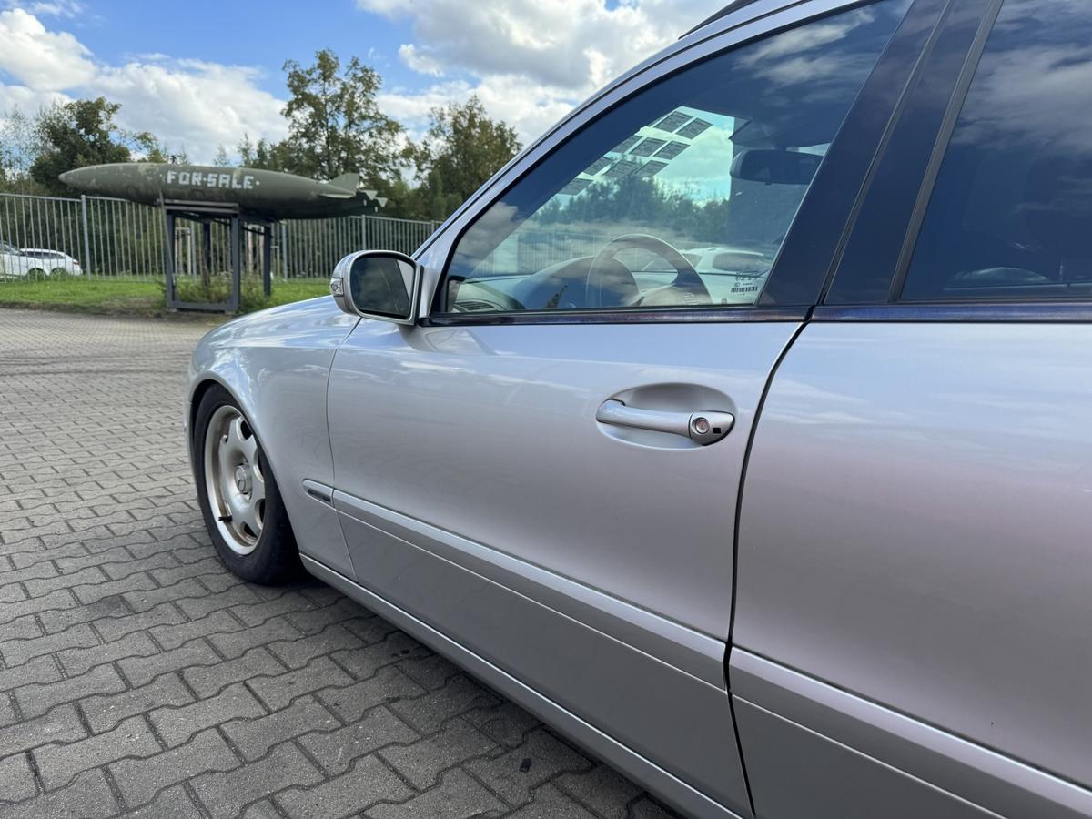 Mercedes E Klasse W211 S211 original T&uuml;r vorn links 744 Brillantsilber Rohbau Bj.2005